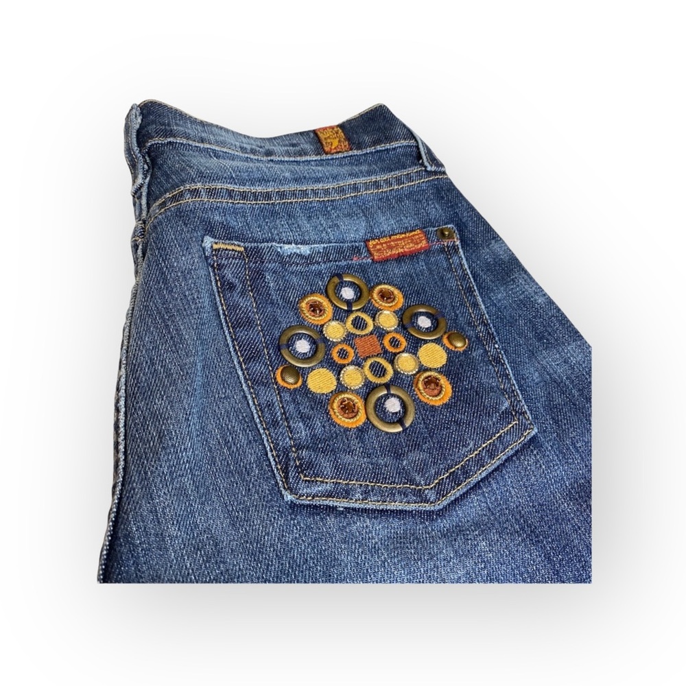 new 7 For All Mankind® ☯︎︎ Gold Medallion Embroidered Bootcut Jeans ☯︎︎ NY Dark - Picture 14 of 16